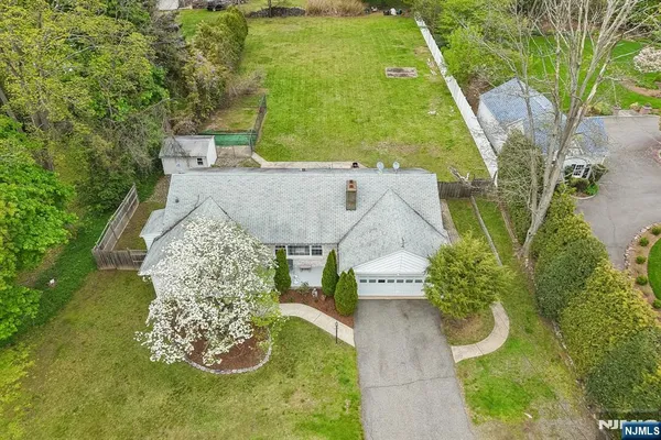 $995,000 | 921 Linwood Avenue, Ridgewood, NJ 07450