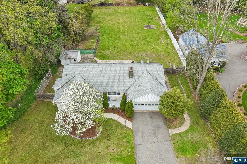 921 Linwood Avenue Ridgewood, NJ 07450 - Photo 1 of 42