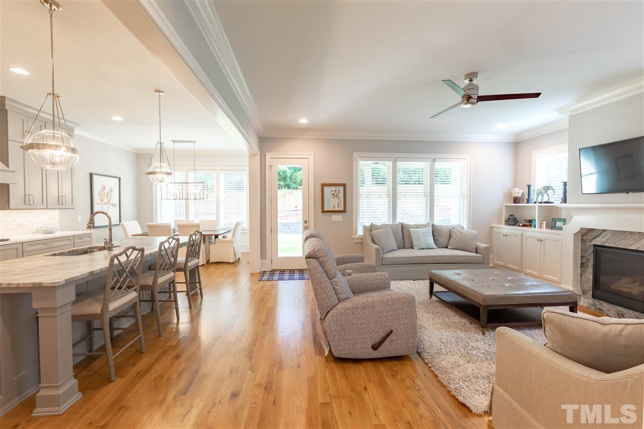 712 Sampson Street Raleigh, NC 27609 - Photo 12 of 30