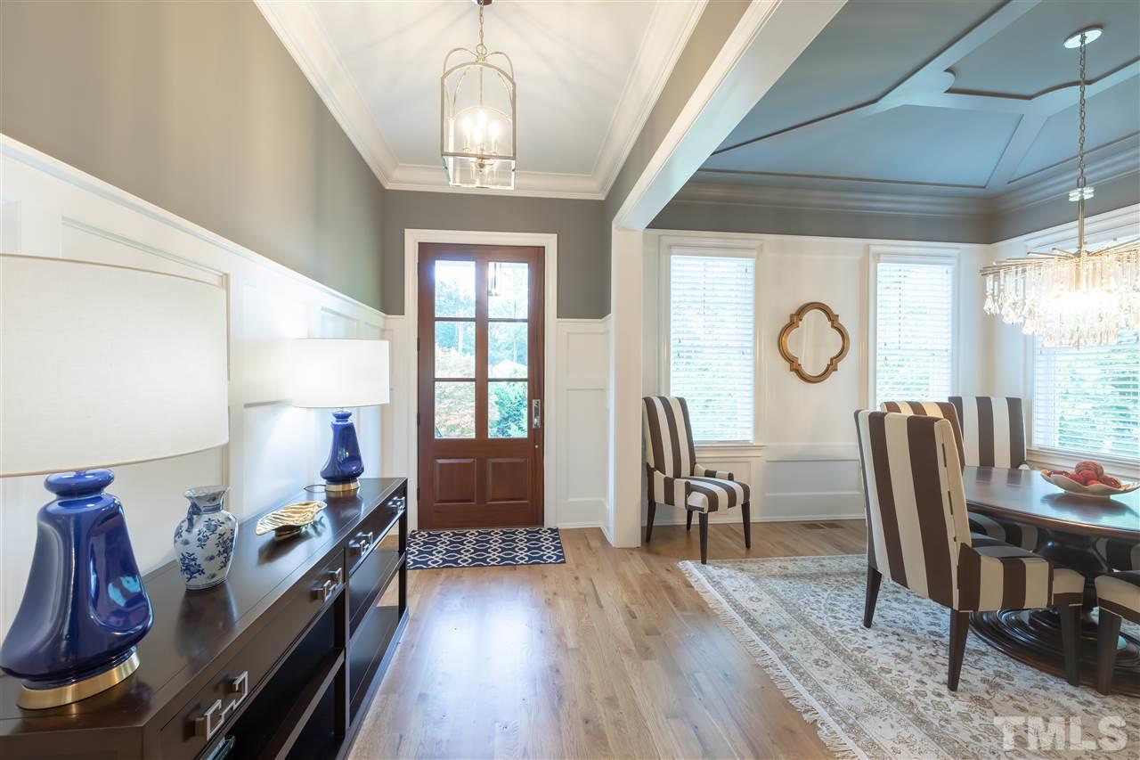 712 Sampson Street Raleigh, NC 27609 - Photo 4 of 30