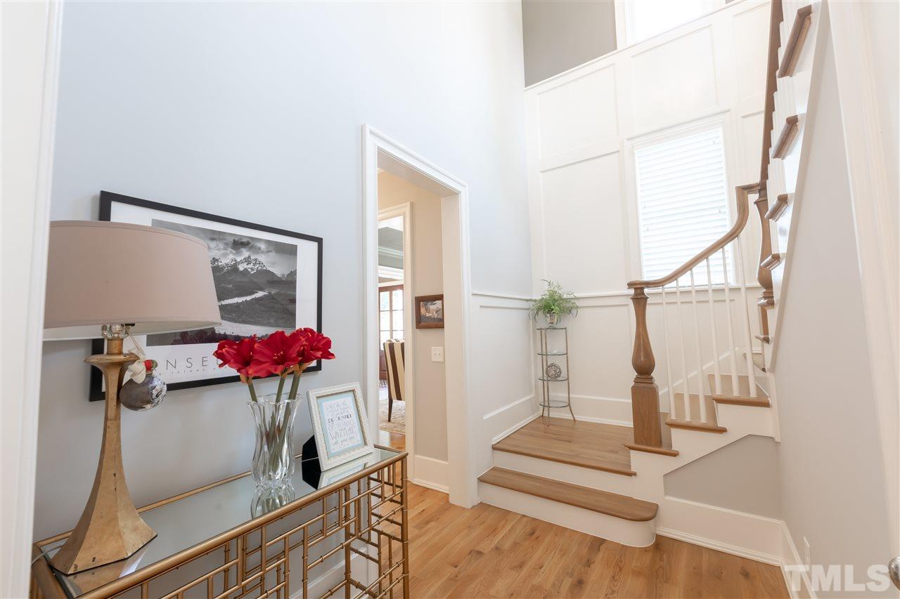 712 Sampson Street Raleigh, NC 27609 - Photo 7 of 30