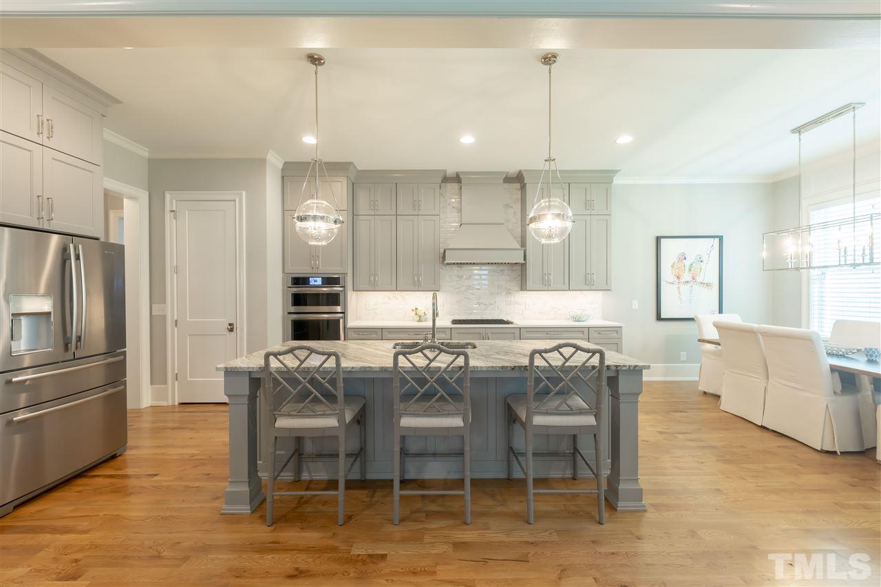 712 Sampson Street Raleigh, NC 27609 - Photo 9 of 30
