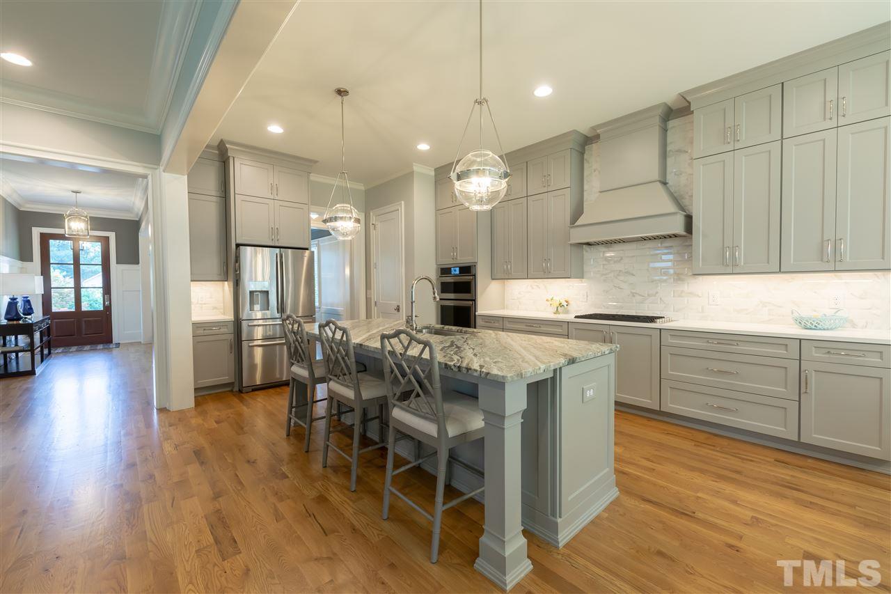 712 Sampson Street Raleigh, NC 27609 - Photo 10 of 30