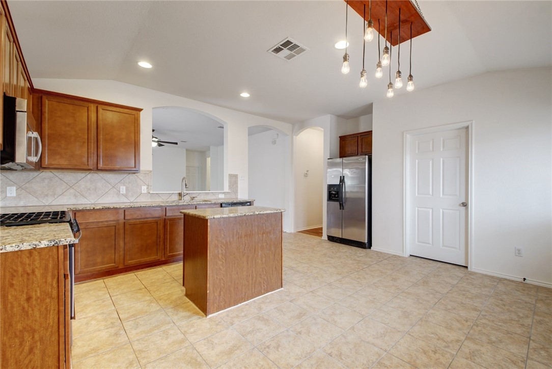20212 Merlin Falcon Trail Pflugerville, TX 78660 - Photo 13 of 35