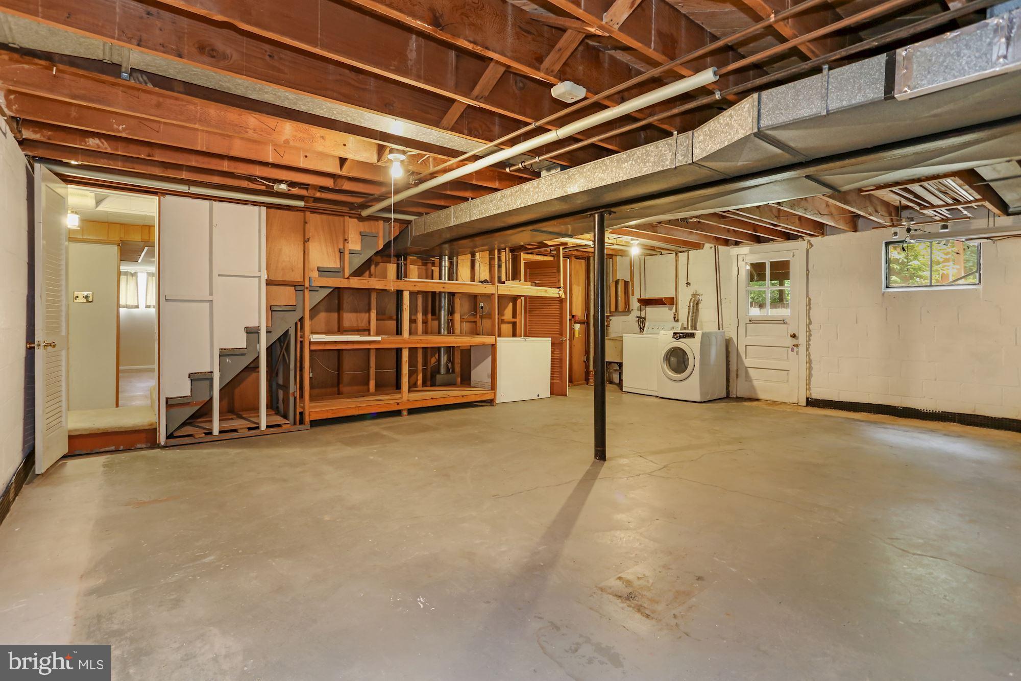 7608 Elgar Street Springfield, VA 22151 - Photo 22 of 33