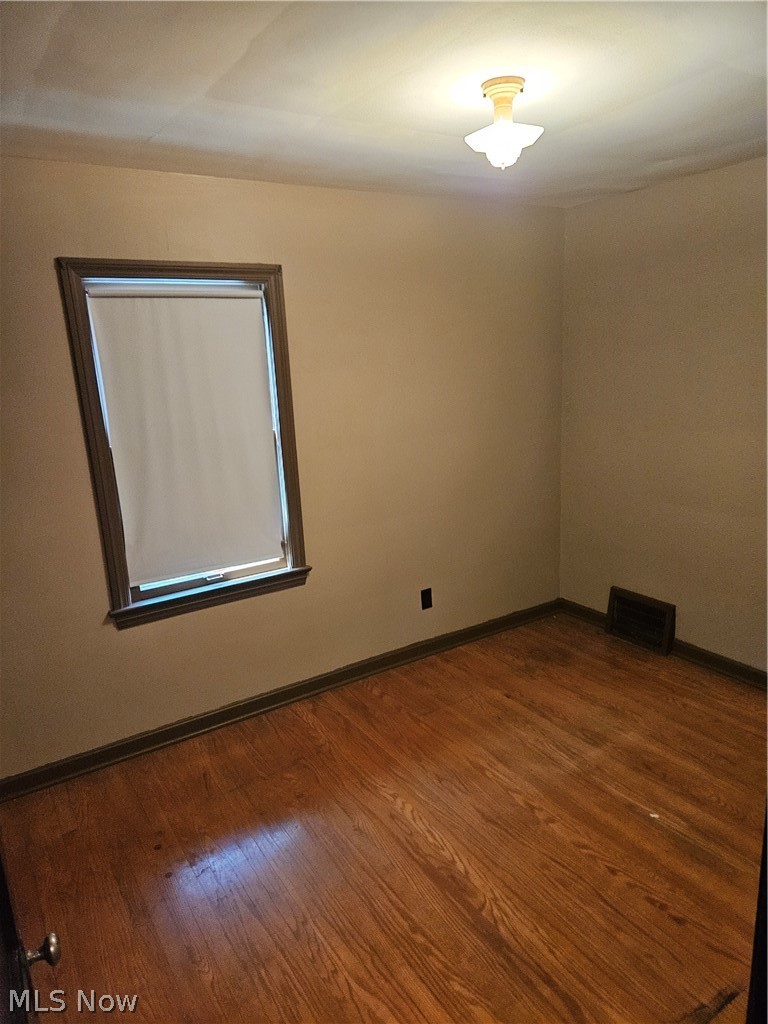 4516 Fulton Road Cleveland, OH 44144 - Photo 8 of 17 Gallery Image 8
