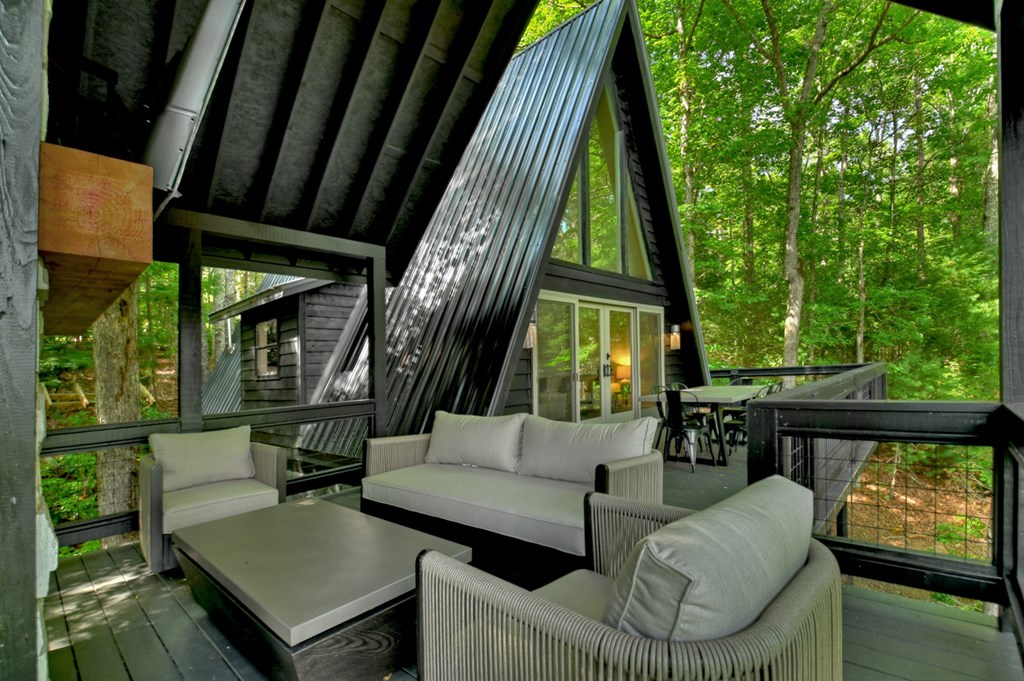 438 Ridge Road Blairsville, GA 30512 - Photo 2 of 42 Gallery Image 2