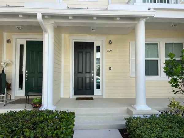 $3,200 | 3228 South Caroline Drive, Jupiter, FL 33458