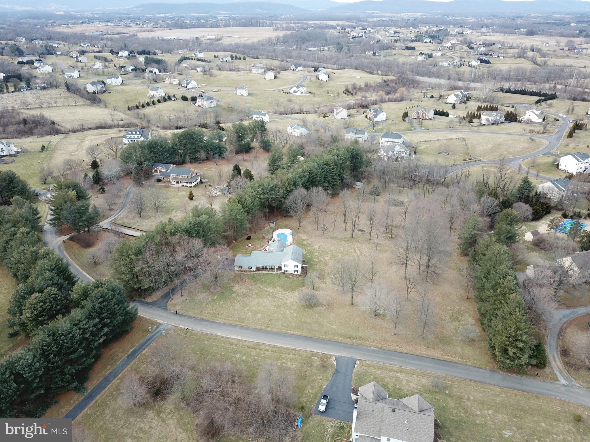 38868 Ridge Court Hamilton, VA 20158 - Photo 53 of 58 Gallery Image 53