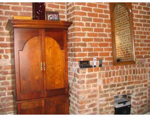 231 North Rampart Street, Unit 1 New Orleans, LA 70112 - Photo 8 of 10