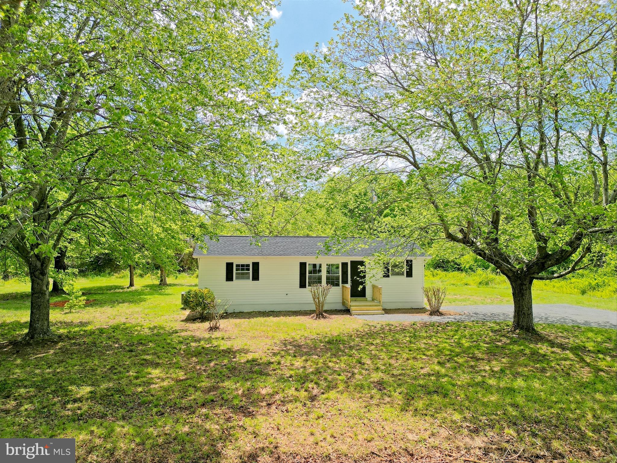 10424 Cooktown Road Spotsylvania, VA 22553 - Photo 9 of 53 Gallery Image 9