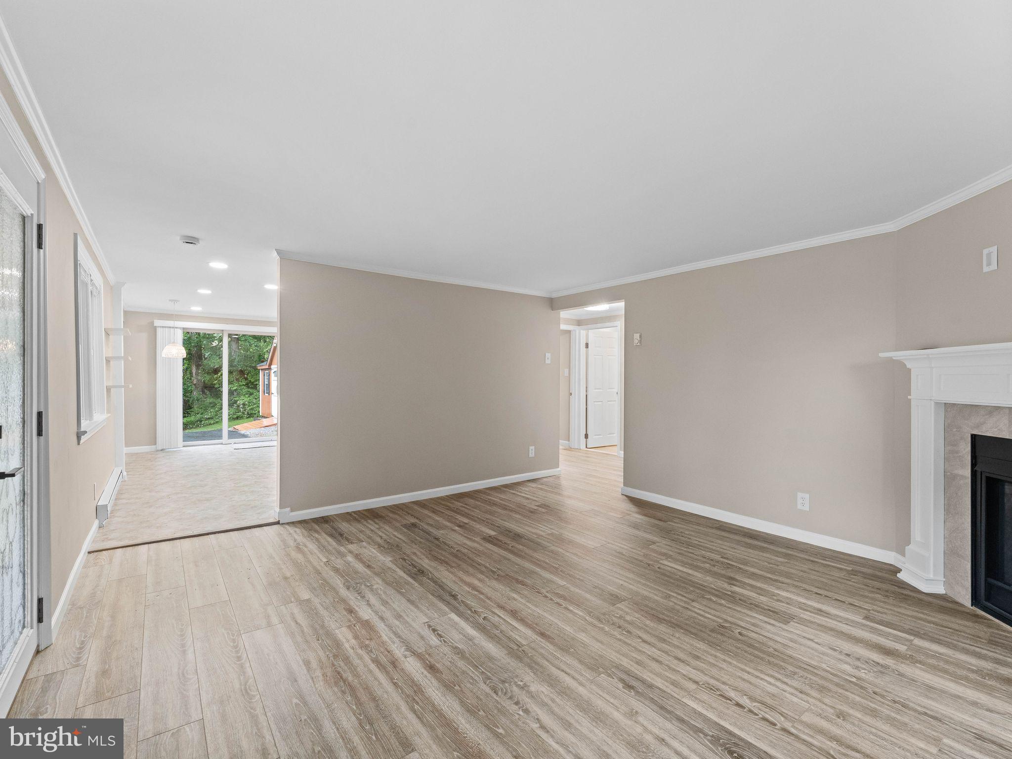 3395 Upper Valley Road Parkesburg, PA 19365 - Photo 8 of 56 Living Room