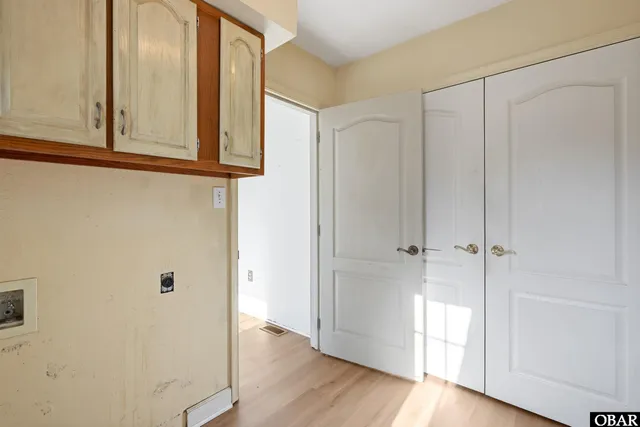 $685,000 | 112 Robert Bruce Drive, Manteo, NC 27954