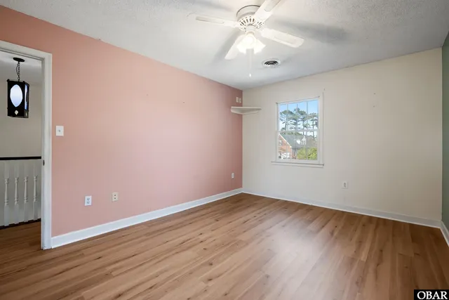 $685,000 | 112 Robert Bruce Drive, Manteo, NC 27954