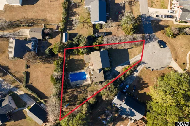 $685,000 | 112 Robert Bruce Drive, Manteo, NC 27954