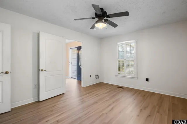 $685,000 | 112 Robert Bruce Drive, Manteo, NC 27954