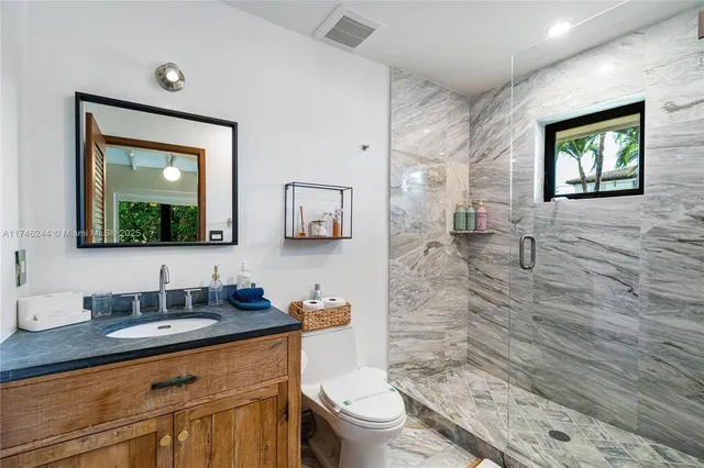 $17,000 | 524 Oleander Drive, Hallandale Beach, FL 33009