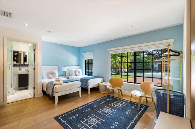 $17,000 | 524 Oleander Drive, Hallandale Beach, FL 33009