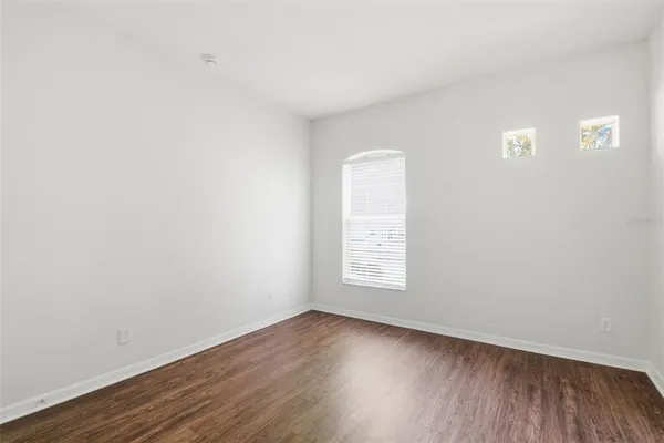 $419,900 | 437 Dunaway Drive, Valrico, FL 33594