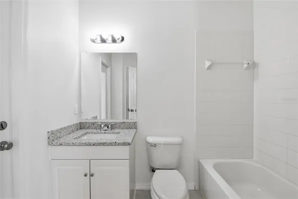 $419,900 | 437 Dunaway Drive, Valrico, FL 33594