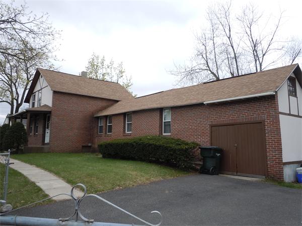 1704 Carew Street Springfield, MA 01104 - Photo 1 of 16 Gallery Image 1
