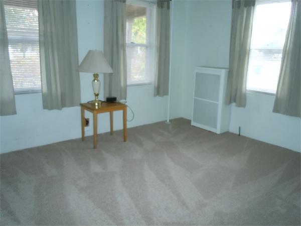 1704 Carew Street Springfield, MA 01104 - Photo 3 of 16 Gallery Image 3