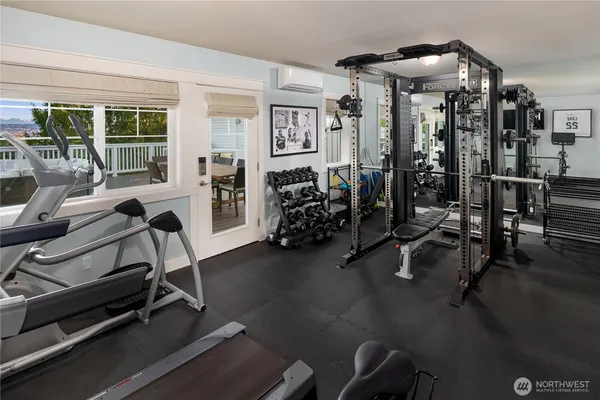 $4,693,000 | 6016 Princeton Avenue Northeast, Seattle, WA 98115