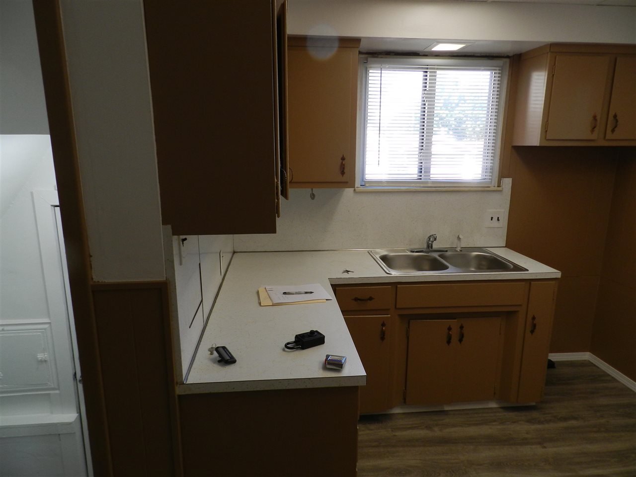 8211 Stephens Road Center Line, MI 48015 - Photo 21 of 50 50082683-22.JPG