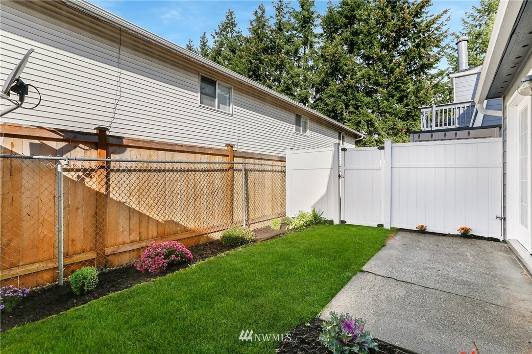1421 West Casino Road, Unit A22 Everett, WA 98204 - Photo 21 of 22