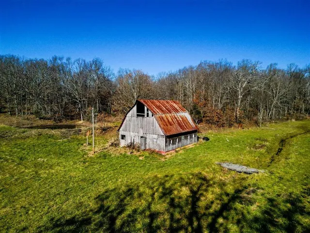 $365,000 | 12305 M- Ad Hwy Mountain Grove, Mountain Grove, MO 65711