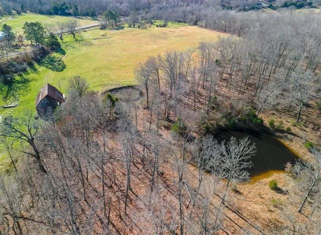 $365,000 | 12305 M- Ad Hwy Mountain Grove, Mountain Grove, MO 65711