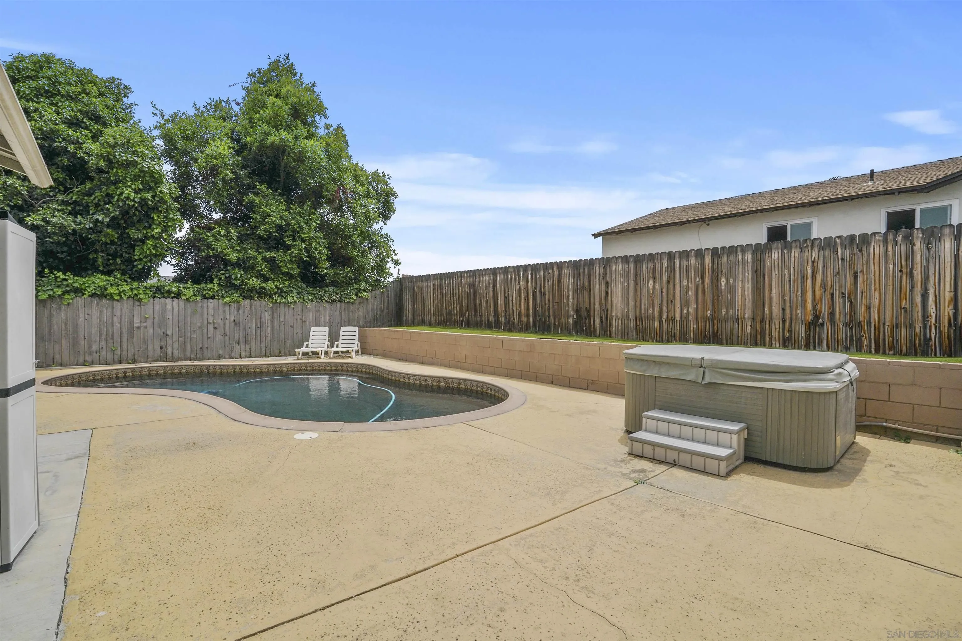 10111 White Pine Lane Santee, CA 92071 - Photo 34 of 35 a view of outdoor space and deck