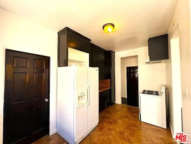 $2,950,000 | 942 South Mansfield Avenue, Los Angeles, CA 90036