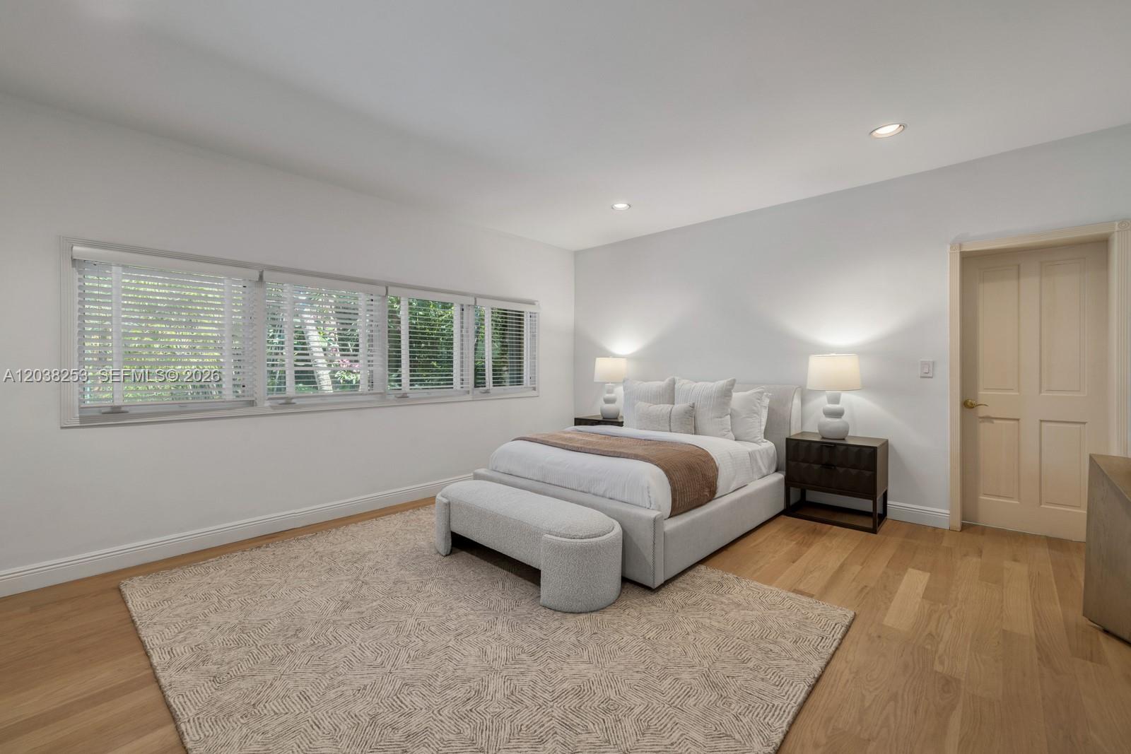 6500 North Bay Road Miami Beach, FL 33140 - Photo 31 of 41