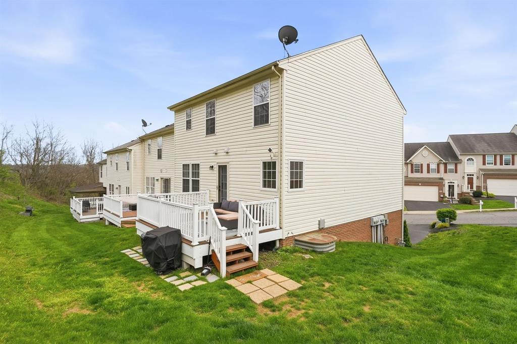 220 Maple Ridge Drive Canonsburg, PA 15317 - Photo 33 of 37