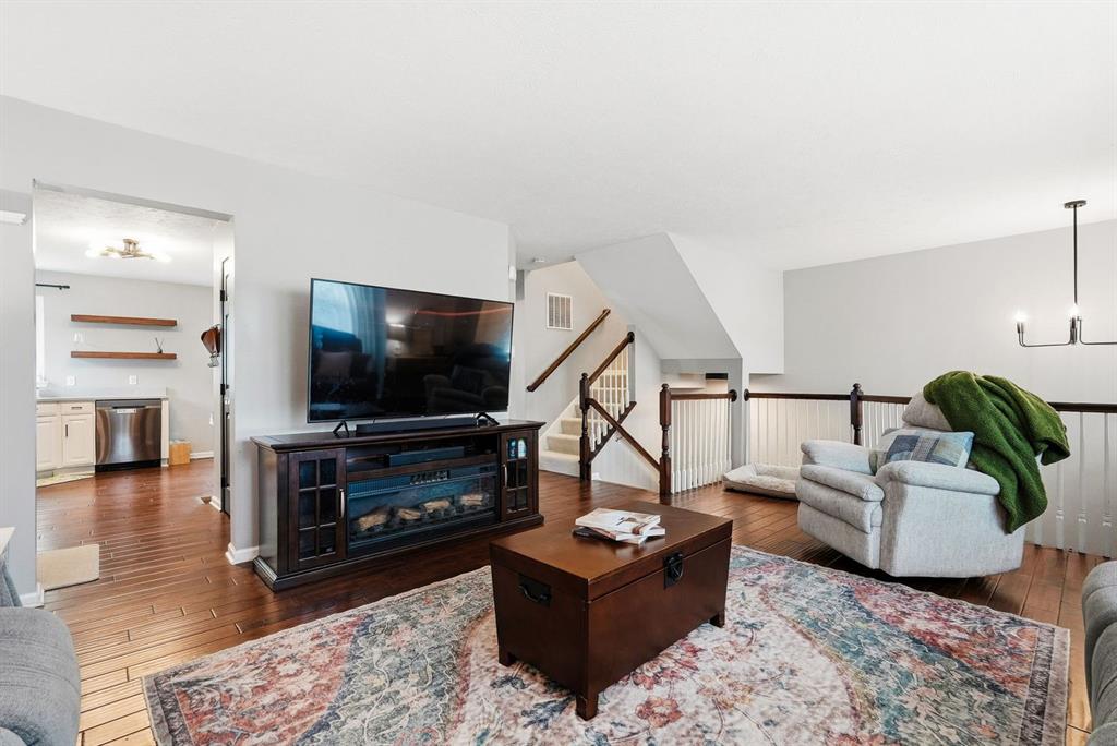 220 Maple Ridge Drive Canonsburg, PA 15317 - Photo 8 of 37