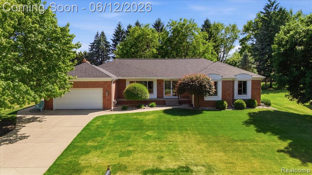 5048 Tree Hill Road Grand Blanc, MI 48439 - Photo 4 of 60