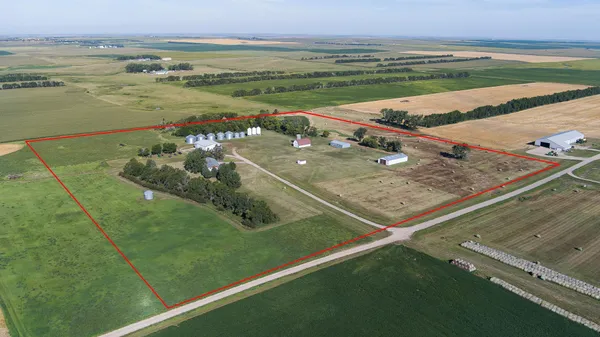 $825,000 | 8155 34th Avenue Southeast, Wishek, ND 58495