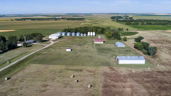 $825,000 | 8155 34th Avenue Southeast, Wishek, ND 58495