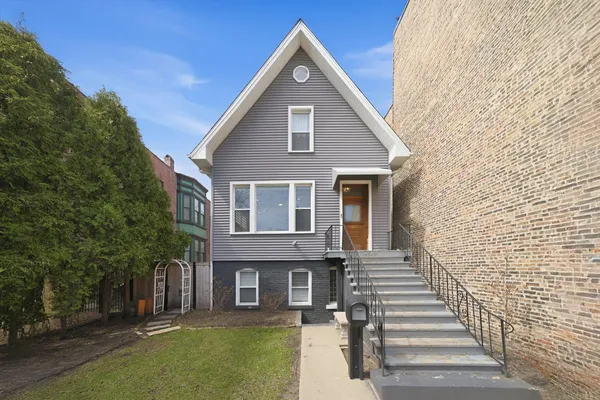 $1,099,900 | 4542 North Ashland Avenue, Chicago, IL 60640