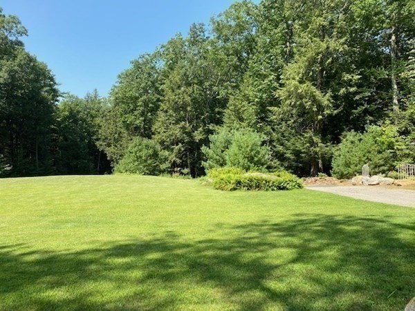 17 Old Cross Road Hubbardston, MA 01452 - Photo 9 of 42 Gallery Image 9