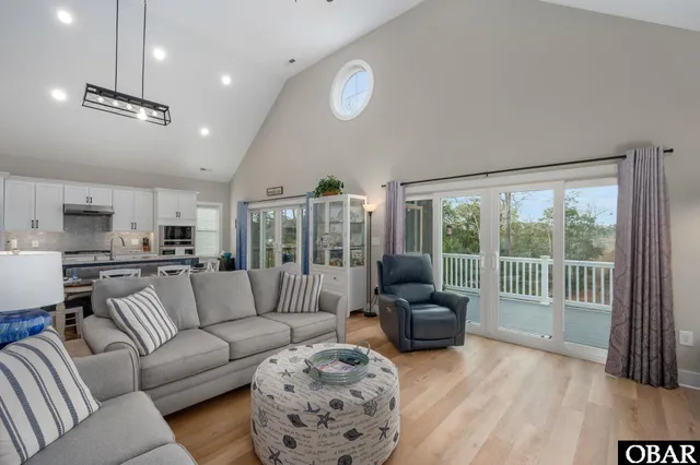 $975,000 | 1420 West 1st Street, Kill Devil Hills, NC 27948