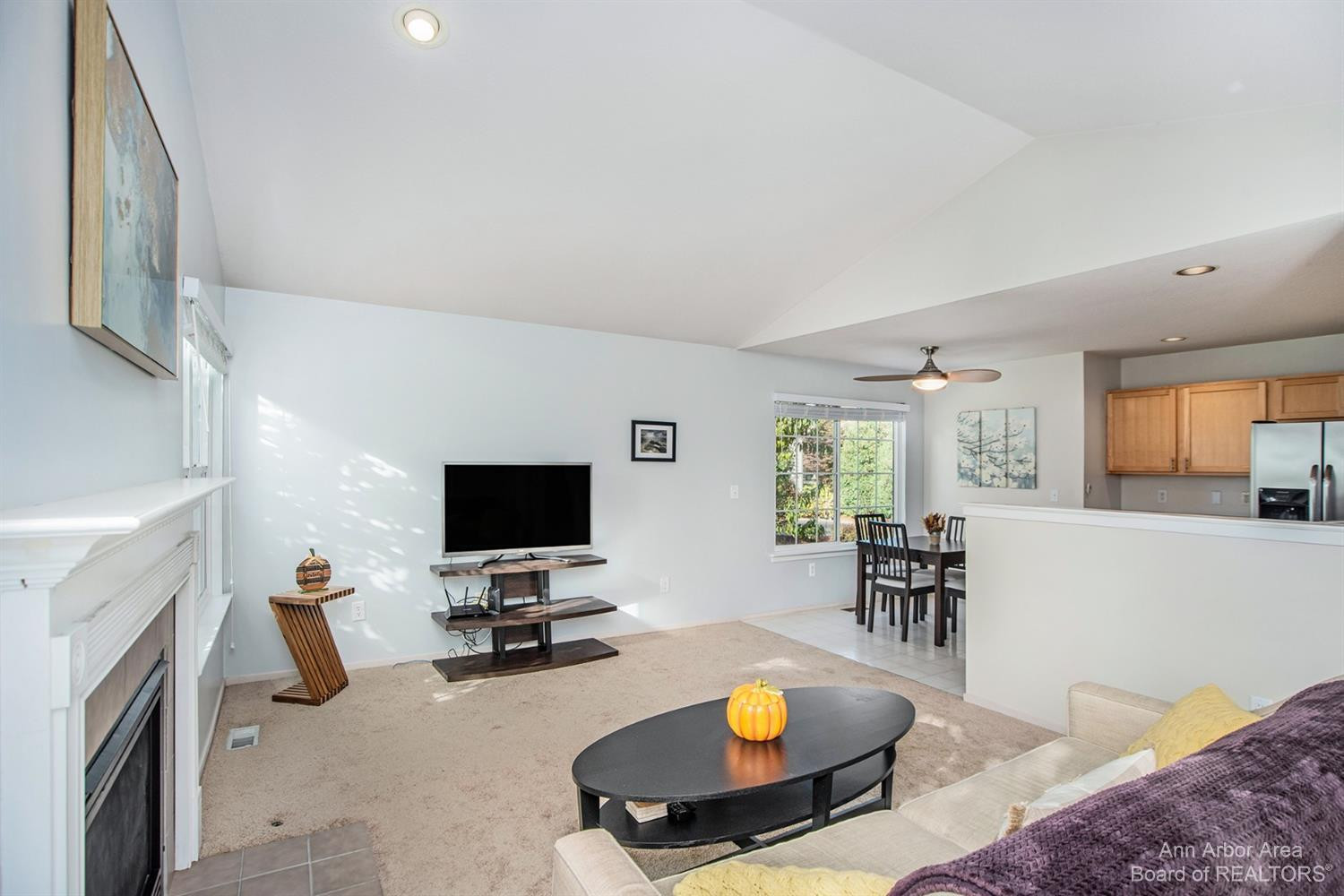 1526 Scio Ridge Road Ann Arbor, MI 48103 - Photo 5 of 41 Photo 5