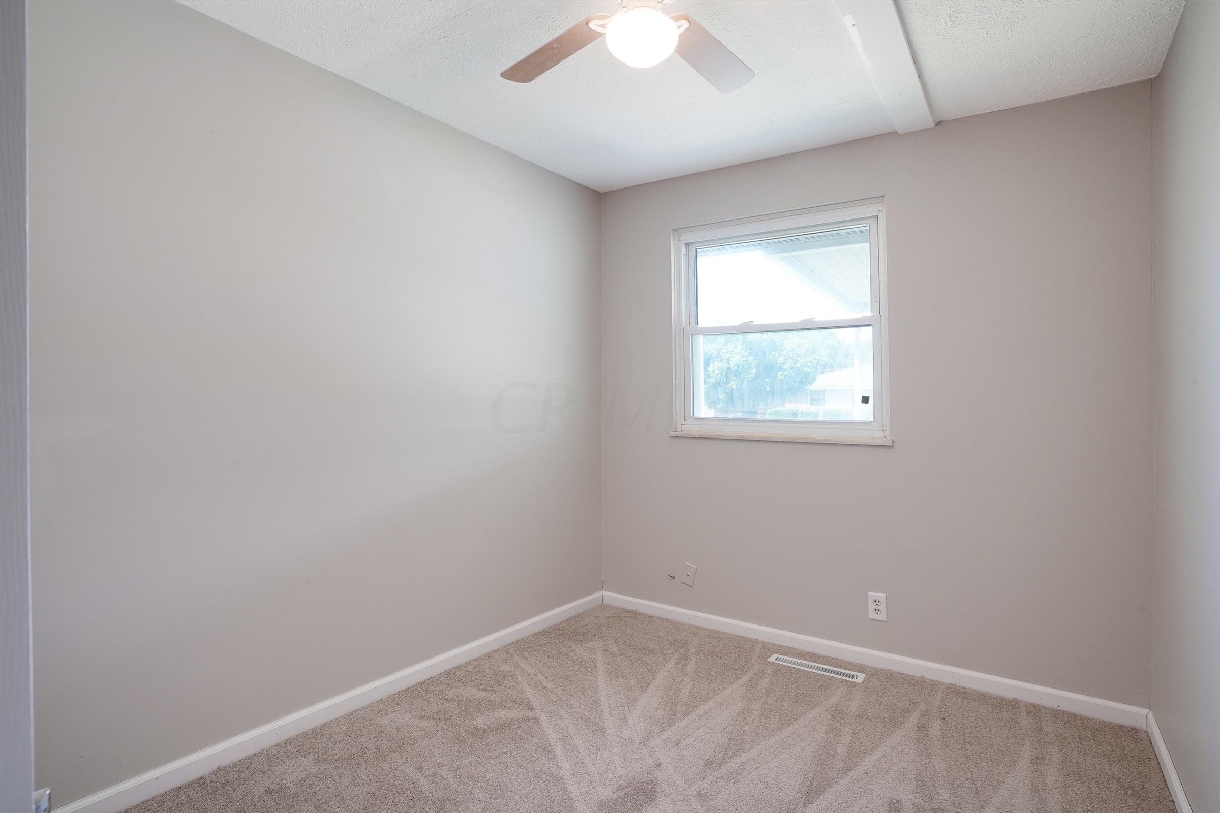 3690 Ferman Road Columbus, OH 43207 - Photo 12 of 24 Gallery Image 12