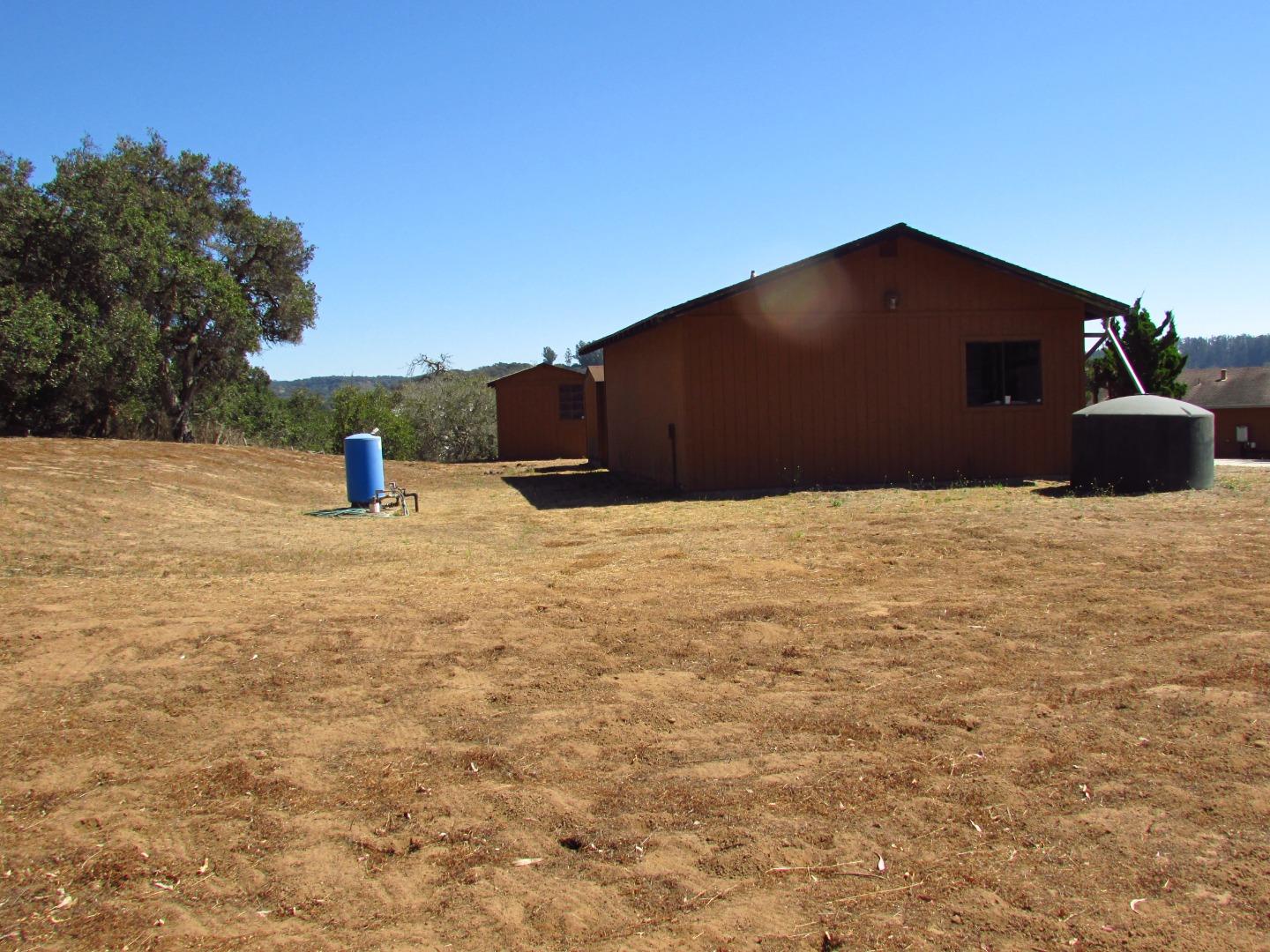 3355 Conant Lane Watsonville, CA 95076 - Photo 33 of 52 a backyard of a house