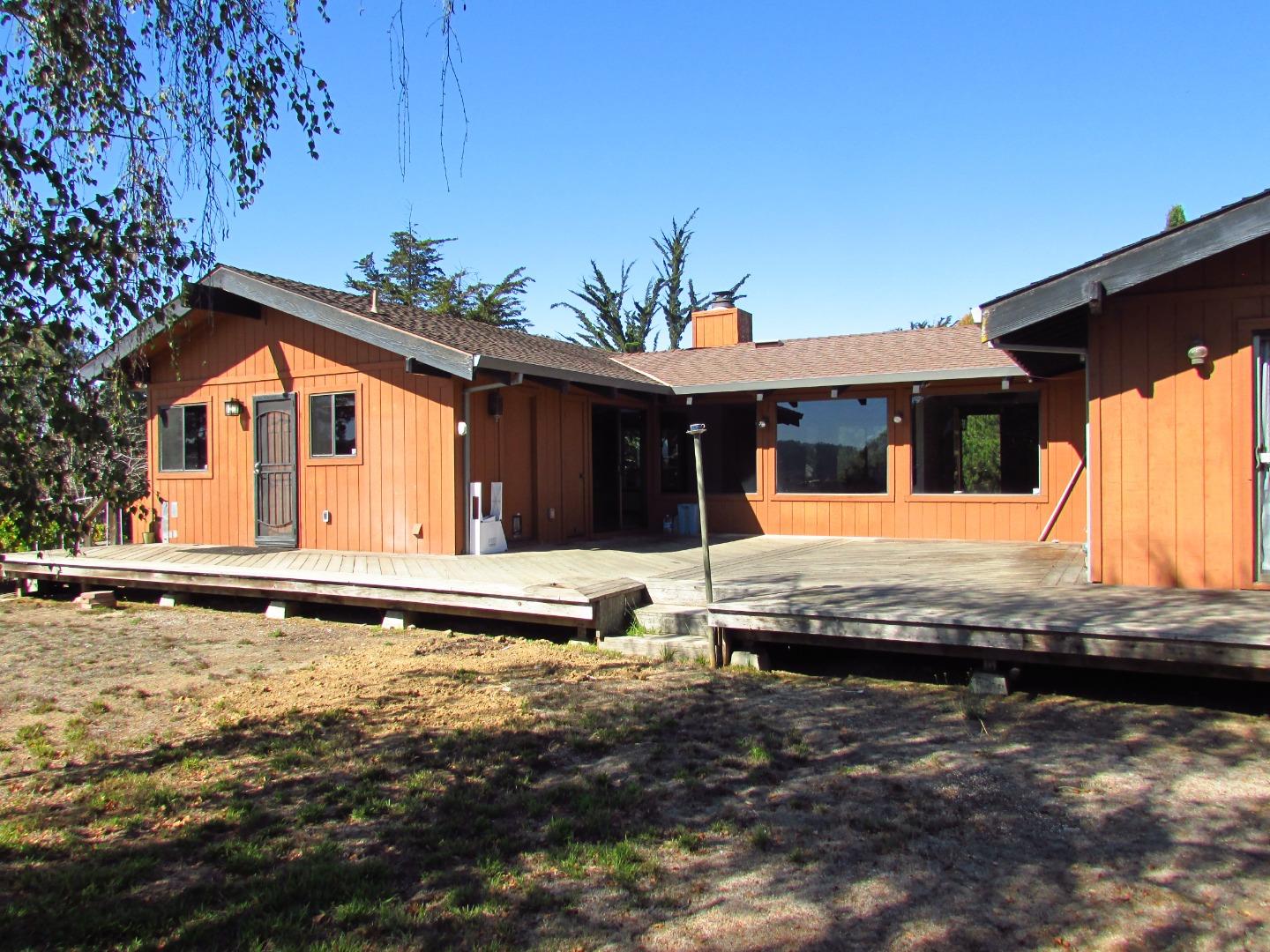 3355 Conant Lane Watsonville, CA 95076 - Photo 46 of 52 a view of a house with roof and wooden fence