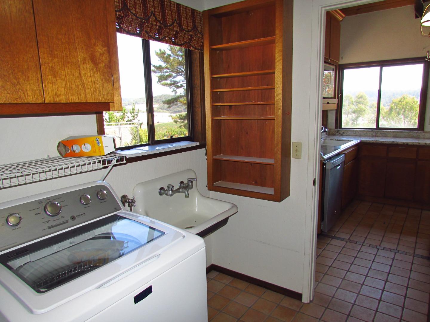 3355 Conant Lane Watsonville, CA 95076 - Photo 10 of 52