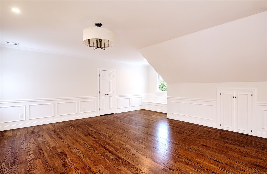 18 Mayfield Road Barrington, RI 02806 - Photo 21 of 37 Primary