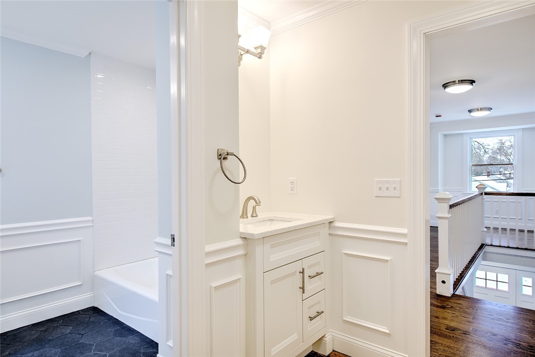 18 Mayfield Road Barrington, RI 02806 - Photo 28 of 37