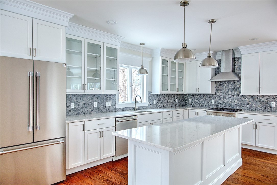 18 Mayfield Road Barrington, RI 02806 - Photo 5 of 37